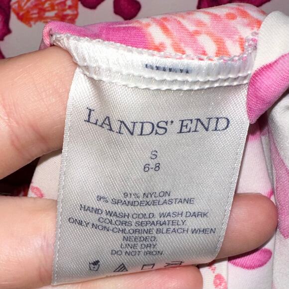 Lands’ End Short Sleeve Crew Neck Coral Shells Swim Tee Rash Guard Size Small - Picture 4 of 9
